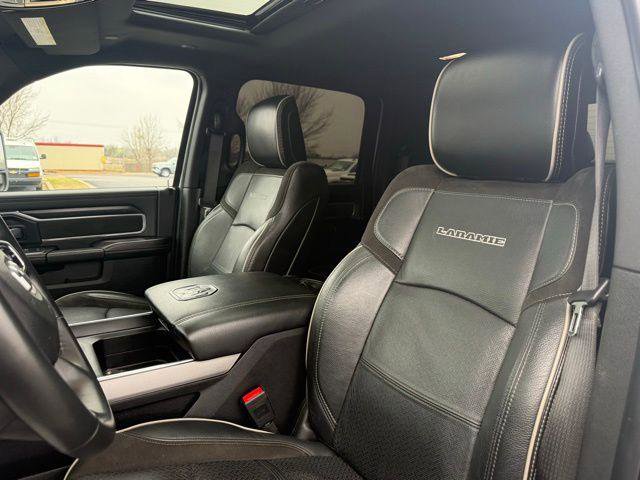 Used 2024 RAM 2500 Laramie w/ Sport Appearance Package image 29