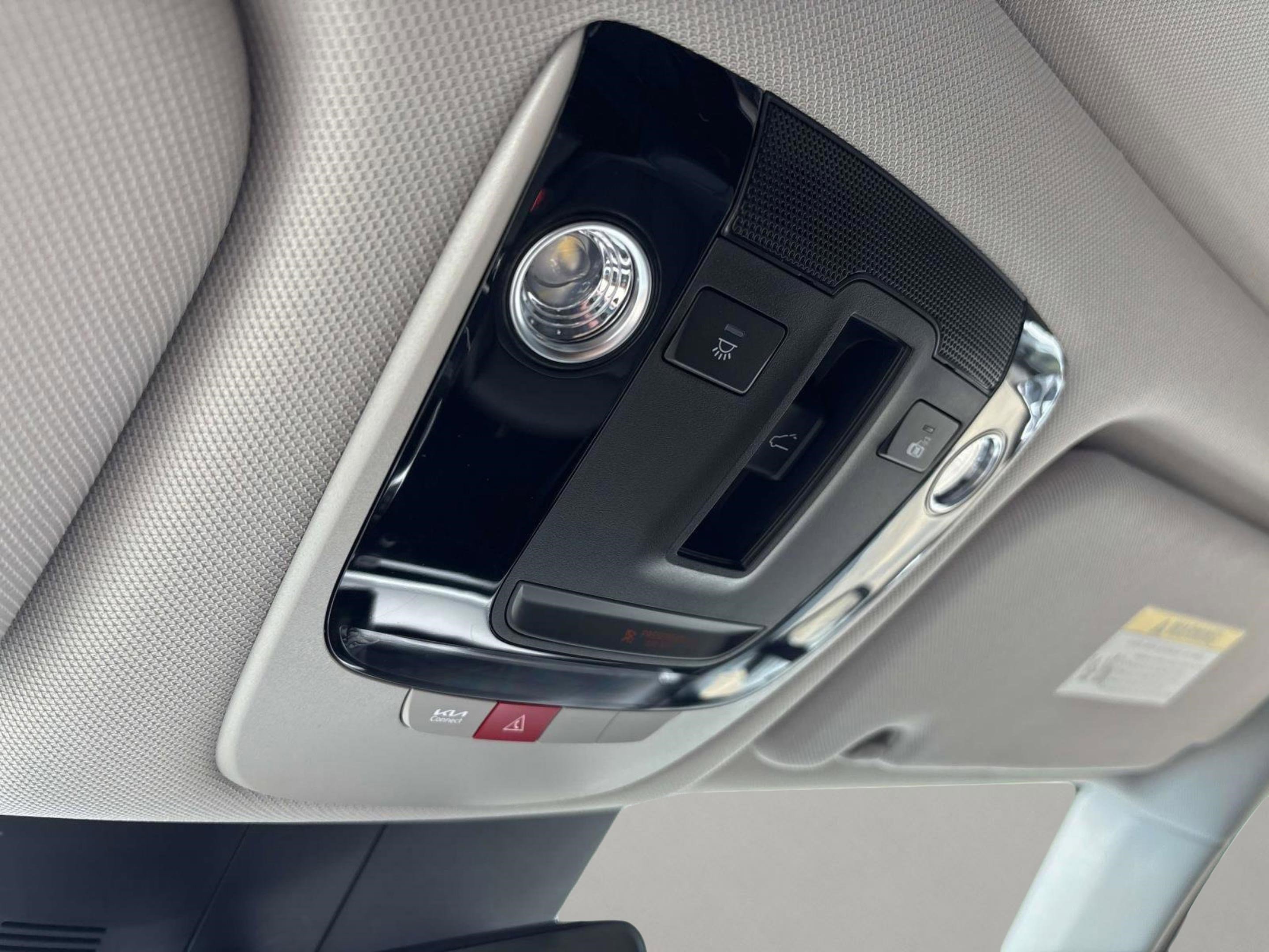 New 2025 Kia Sorento EX w/ Panoramic Sunroof Package image 35