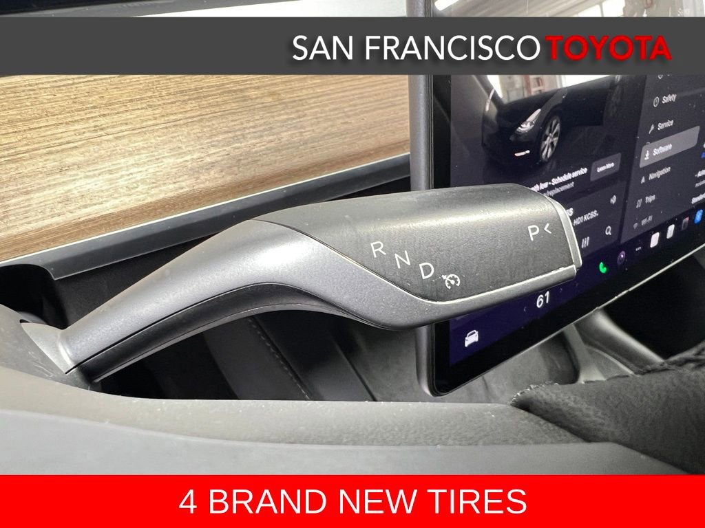 Used 2024 Tesla Model Y Long Range AWD/4WD image 26