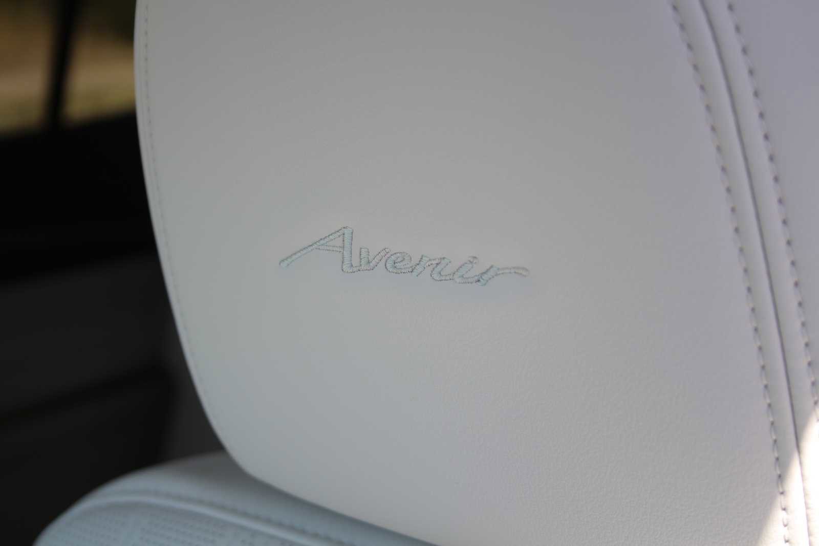 New 2026 Buick Enclave Avenir w/ Super Cruise Package FWD image 24