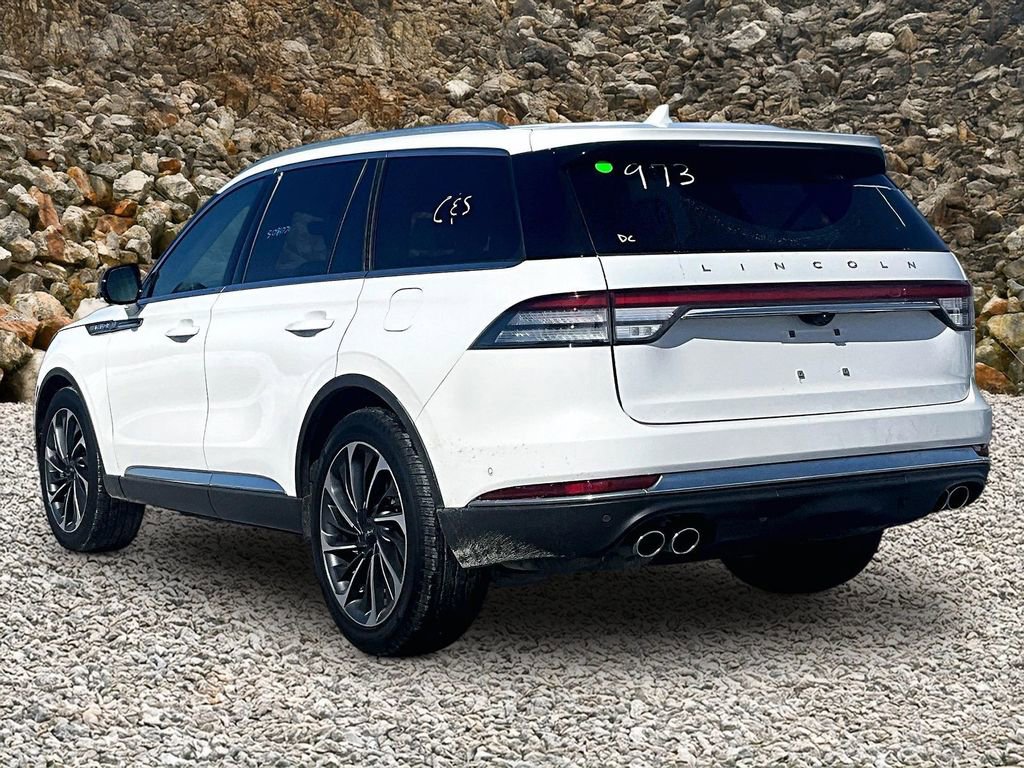 Used 2020 Lincoln Aviator Reserve w/ Equipment Group 202A image 10