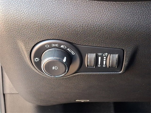 Used 2023 Jeep Compass High Altitude image 24