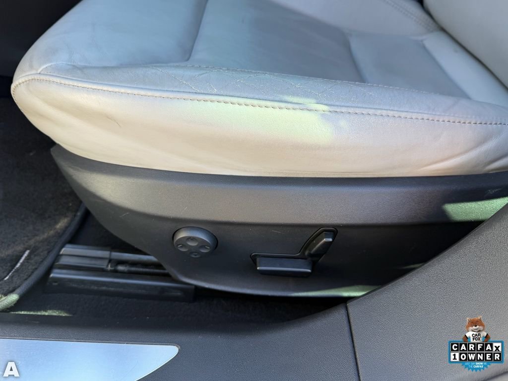 Used 2016 Tesla Model S 90D image 23