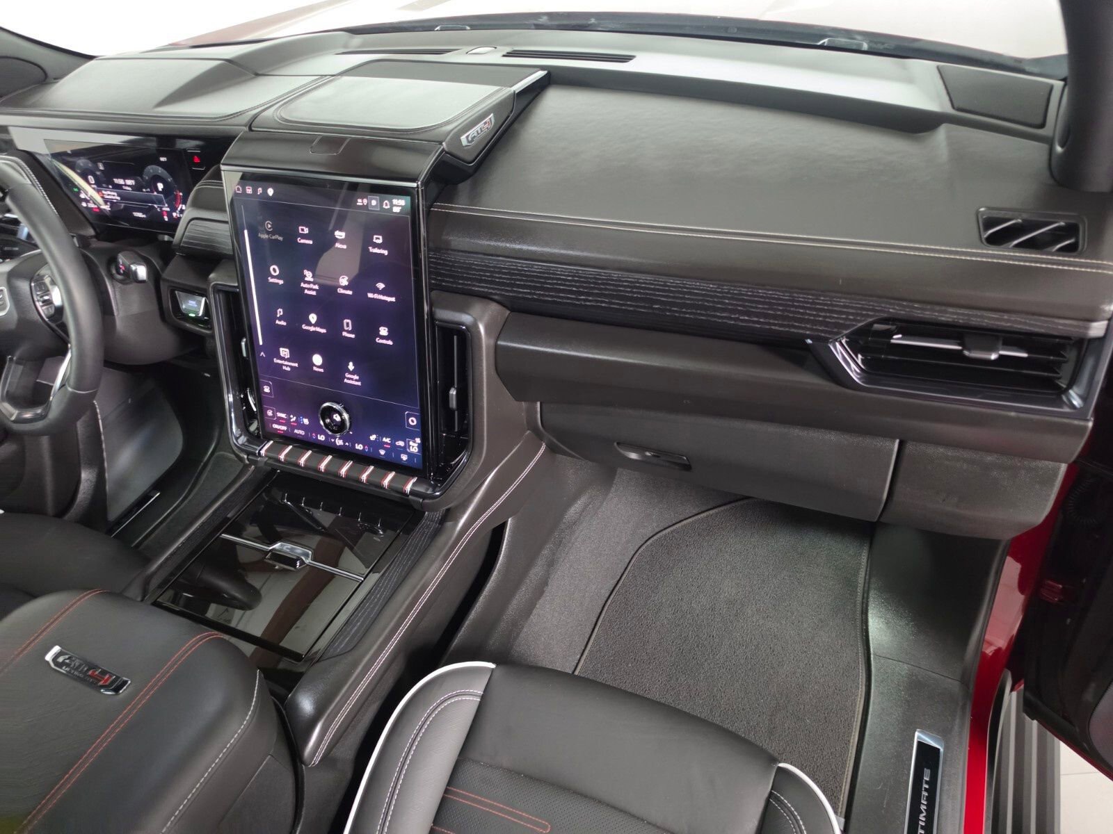 Used 2025 GMC Yukon AT4 Ultimate image 22