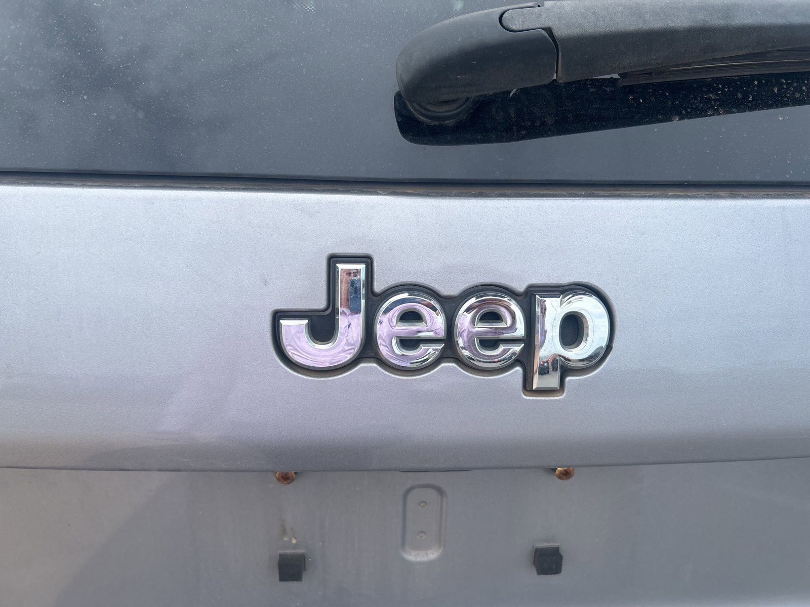 Used 2020 Jeep Cherokee Latitude AWD/4WD image 10