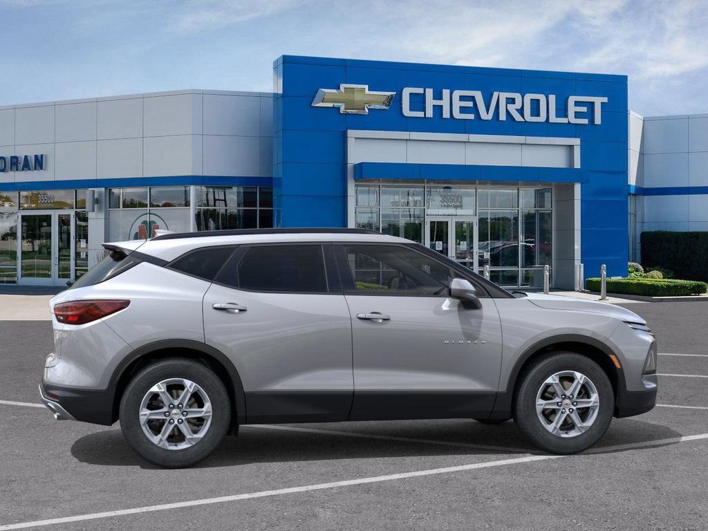 New 2026 Chevrolet Blazer LT w/ Convenience Package AWD/4WD image 5
