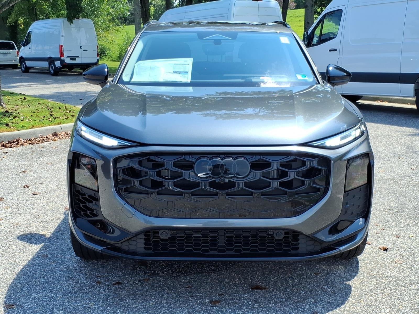 New 2026 Audi Q3 quattro 2.0T AWD/4WD image 2