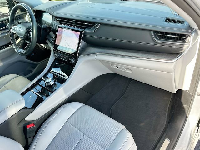 Used 2021 Jeep Grand Cherokee L Overland w/ Advanced Protech Group III image 32