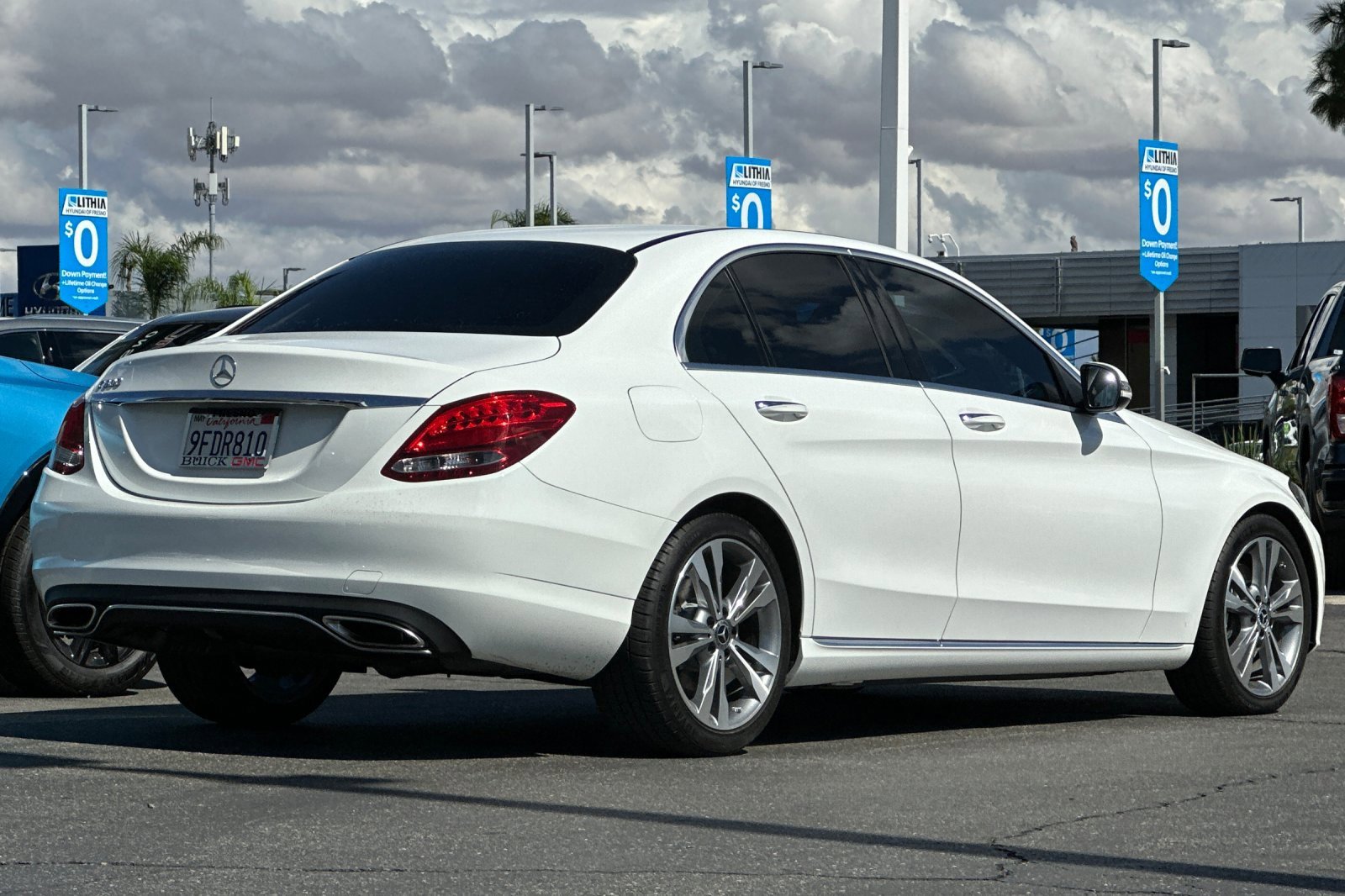 Used 2018 Mercedes-Benz C 300 Sedan image 4
