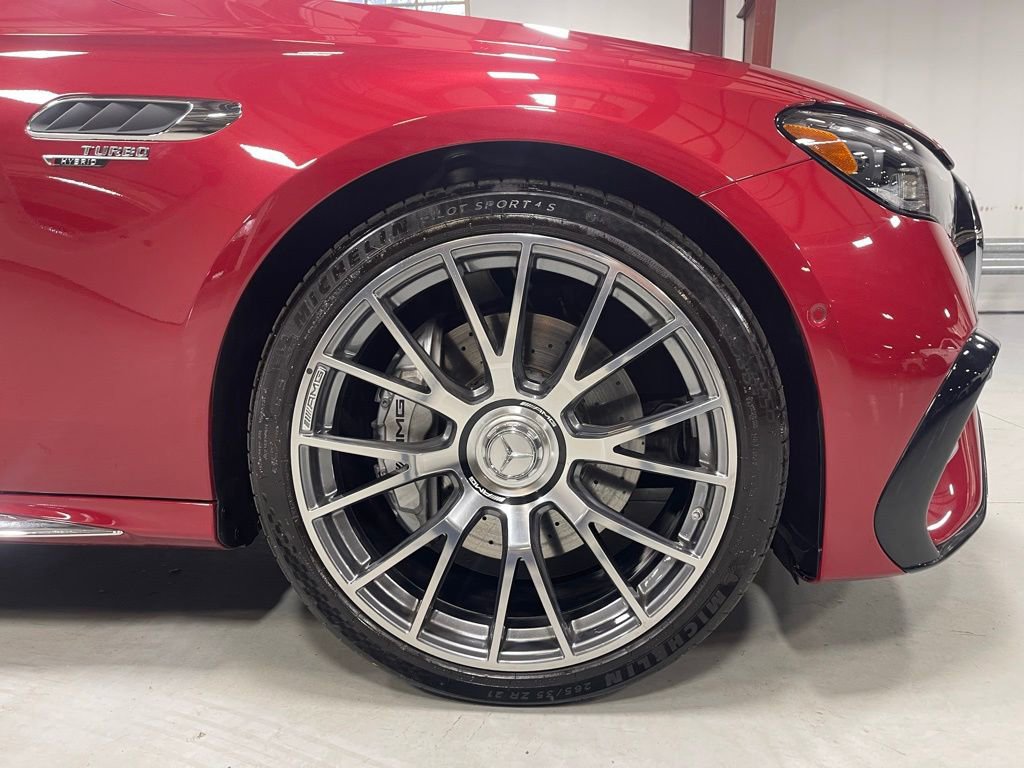 Certified 2025 Mercedes-Benz E 53 AMG e 4MATIC Sedan w/ Driver Assistance Package image 16