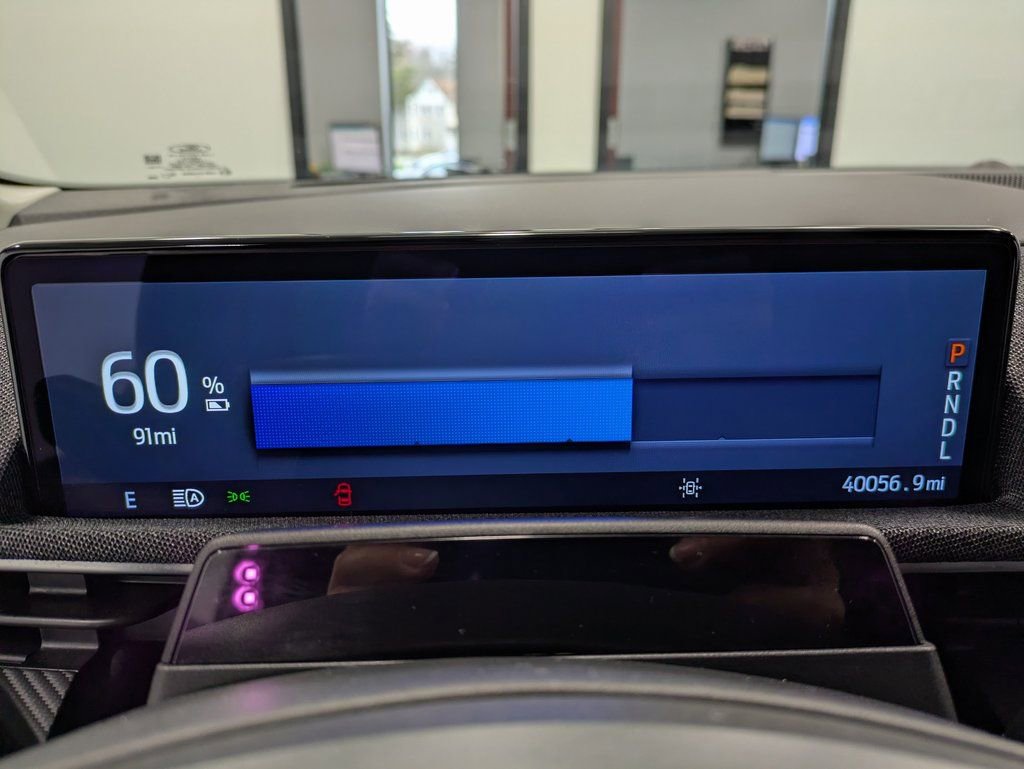 Used 2021 Ford Mustang Mach-E Premium image 15