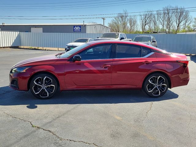 Used 2023 Nissan Altima 2.5 SR image 6