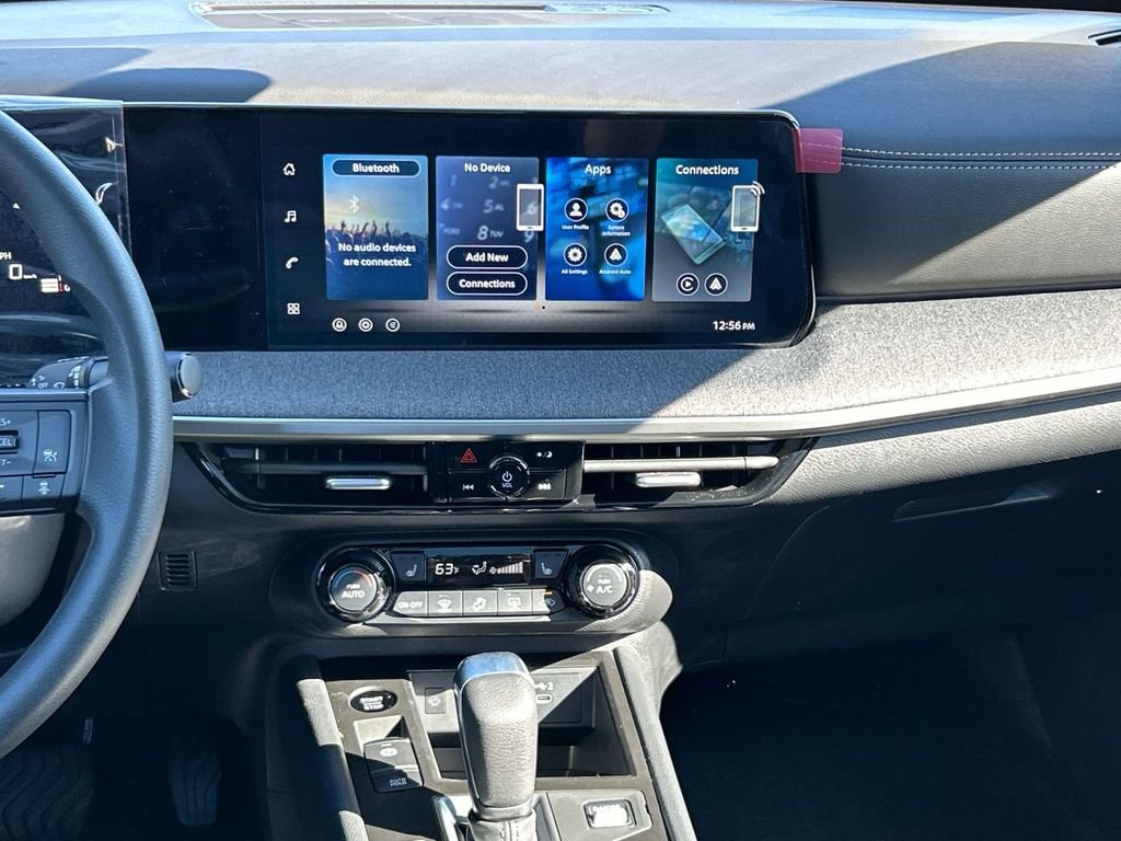 New 2026 Nissan Kicks SV w/ SV Premium Package FWD image 21