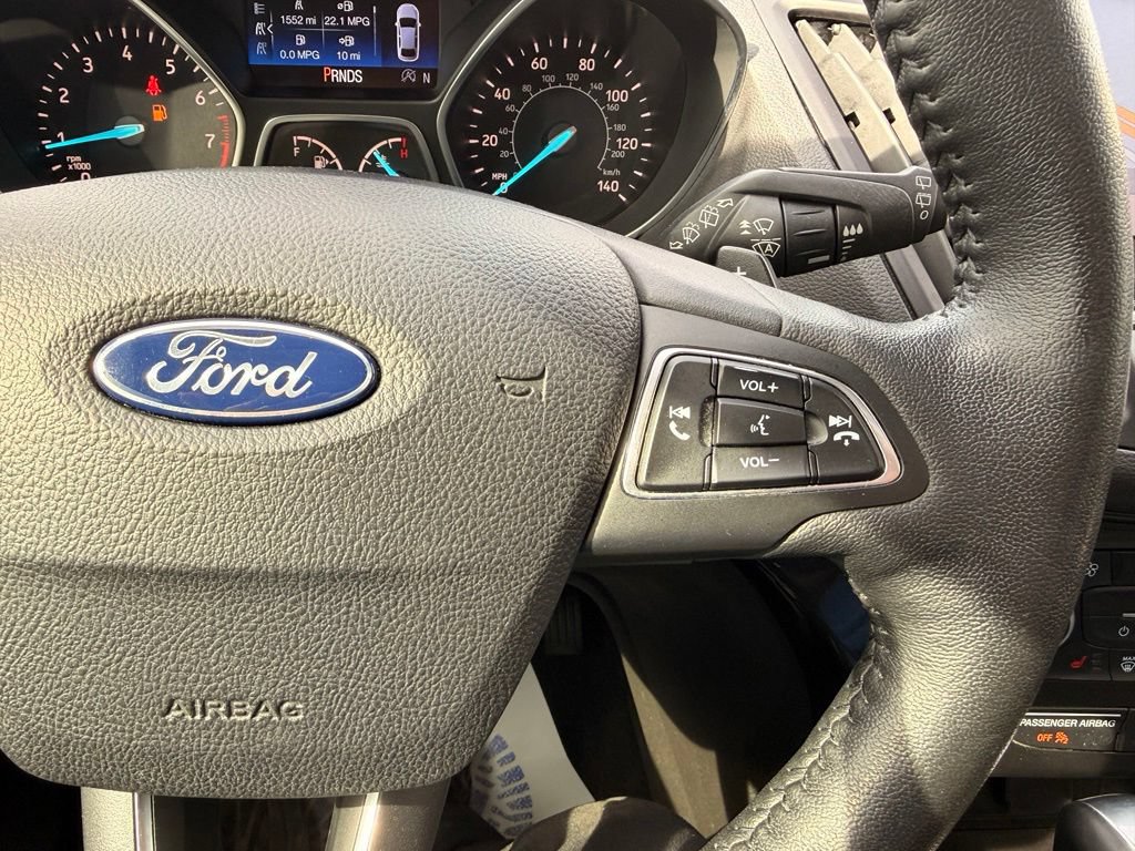 Used 2017 Ford Escape Titanium w/ Equipment Group 301A AWD/4WD image 19