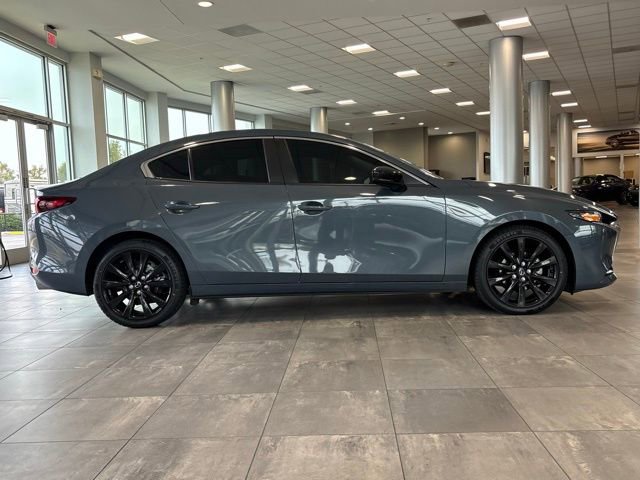 Used 2023 MAZDA MAZDA3 s image 2