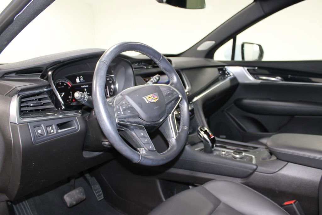 Used 2024 Cadillac XT5 Premium Luxury AWD/4WD image 17