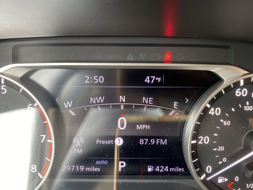 Used 2023 Nissan Rogue SL w/ SL Premium Package image 21