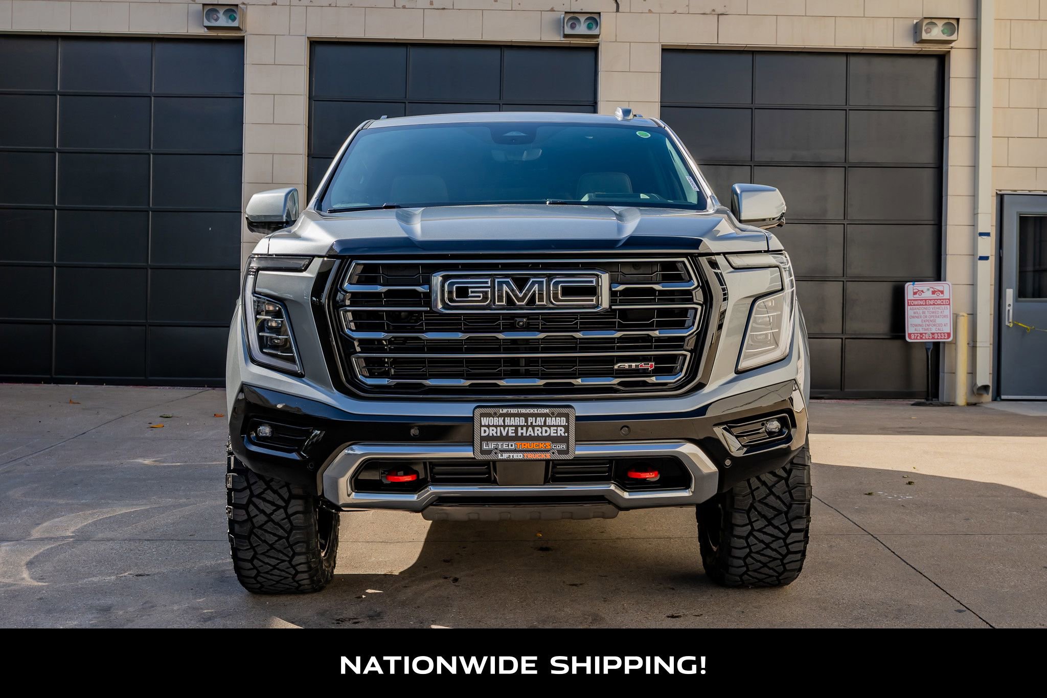 Used 2025 GMC Yukon AT4 w/ Premium Trailering Package image 4