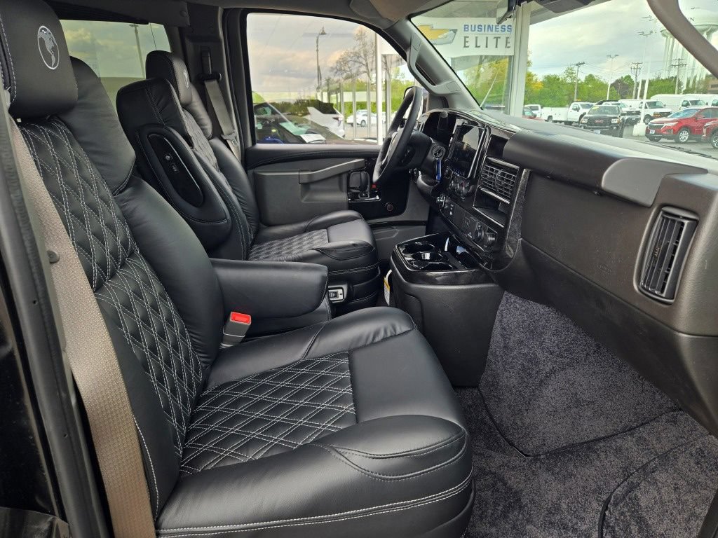 New 2026 Chevrolet Express 2500 w/ Driver Convenience Package RWD image 6