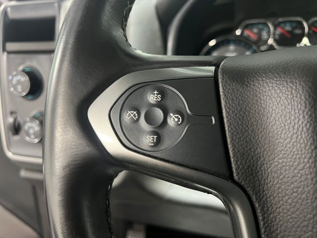 Used 2018 Chevrolet Silverado 1500 LT w/ All Star Edition image 6