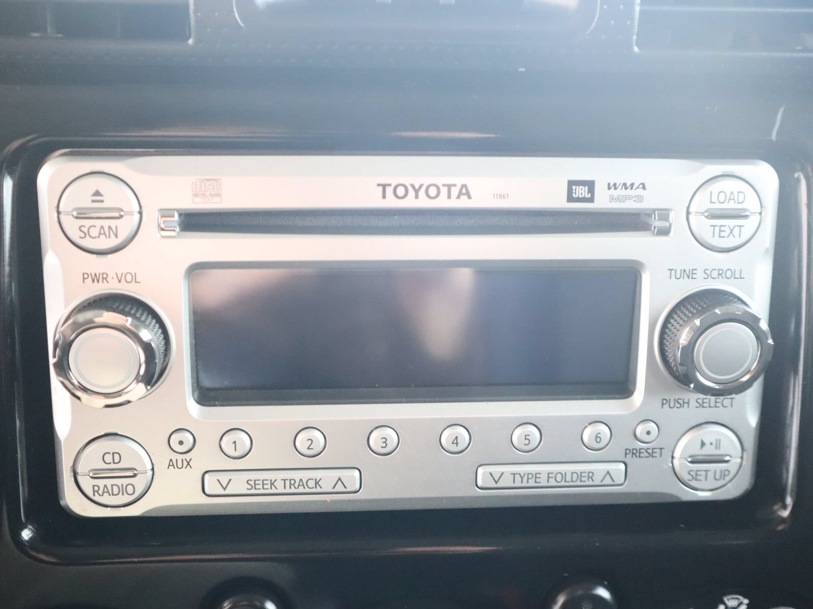 Used 2011 Toyota FJ Cruiser 4WD w/ Upgrade Pkg image 39