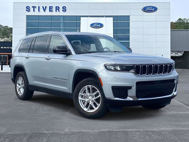 Used 2023 Jeep Grand Cherokee L Laredo w/ Luxury Tech Group I AWD/4WD image 1