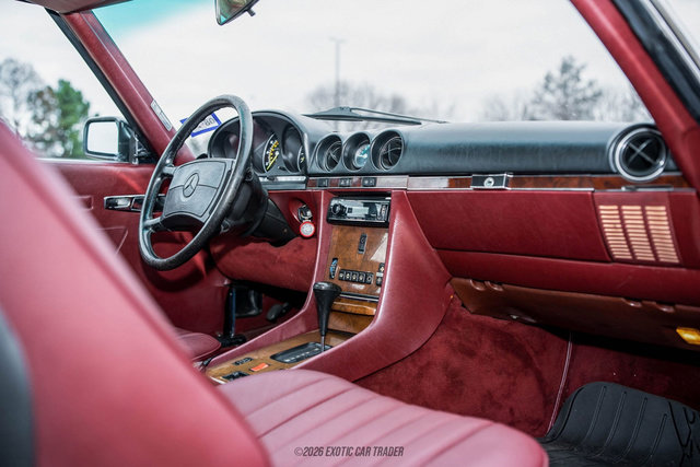 Used 1988 Mercedes-Benz 560 SL image 46