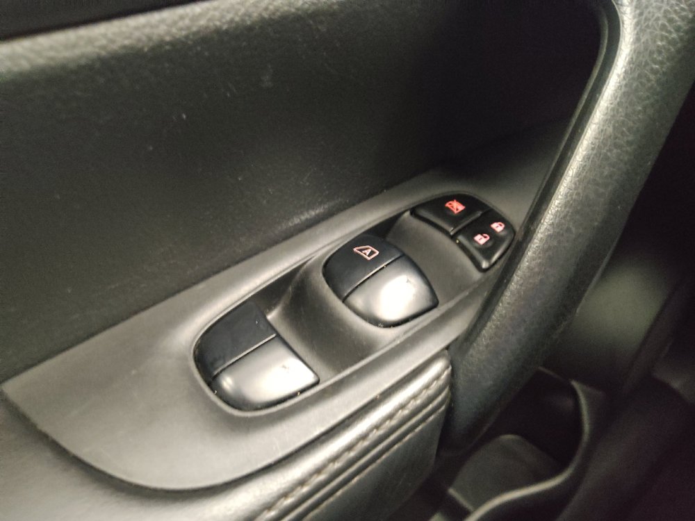 Used 2021 Nissan Rogue Sport S AWD/4WD image 27