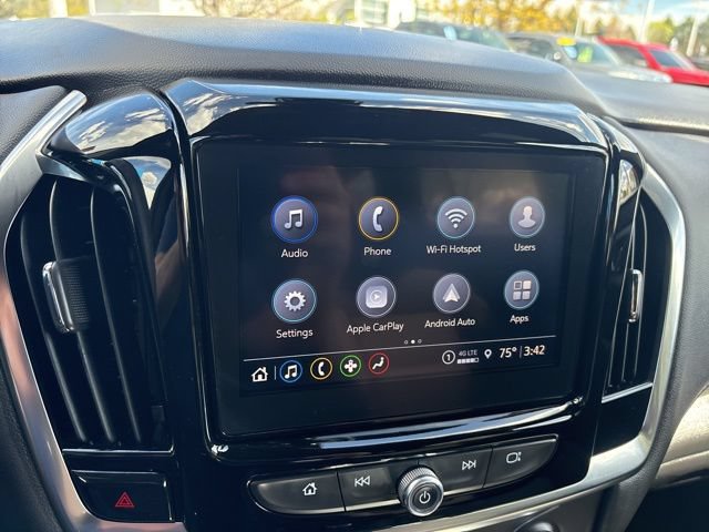Used 2023 Chevrolet Traverse LT FWD image 23