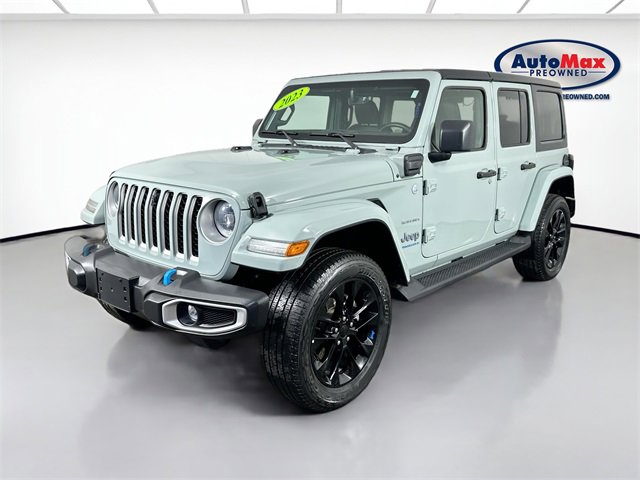 Used 2023 Jeep Wrangler Unlimited Sahara w/ Cold Weather Group image 4