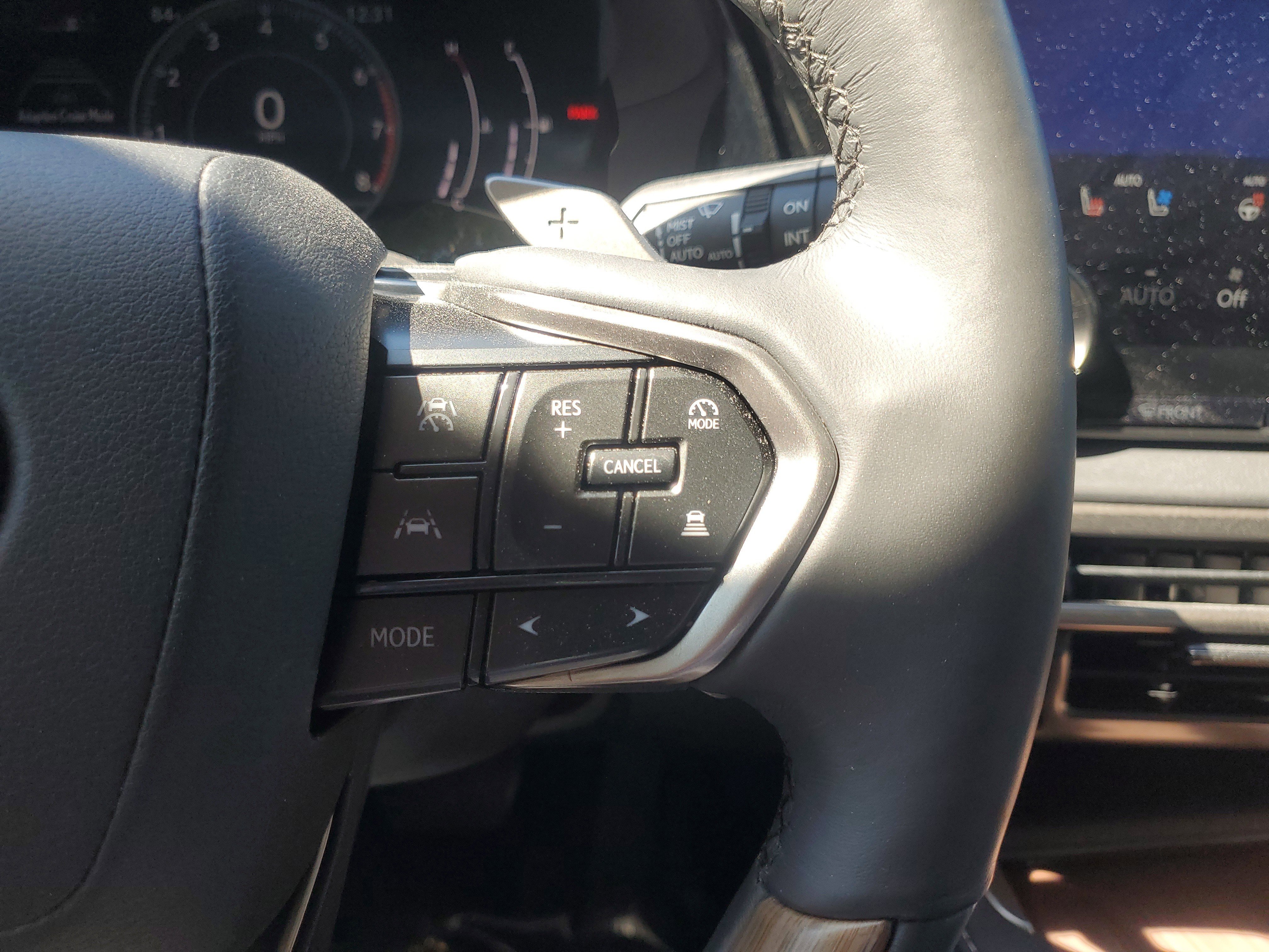 Used 2023 Lexus RX 350 Premium w/ Accessory Package (Z1) image 23