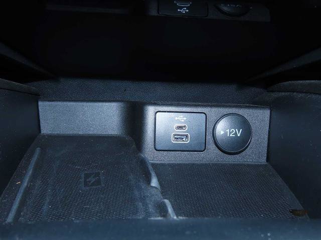 Certified 2025 Ford Escape Platinum image 22