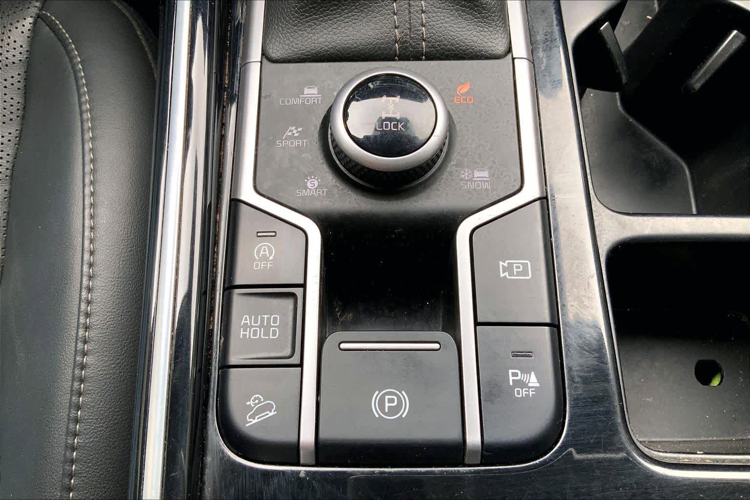 Certified 2022 Kia Sorento SX AWD/4WD image 28