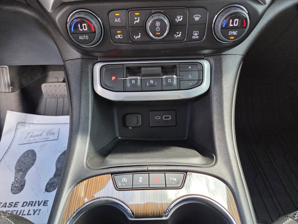 Used 2023 GMC Acadia SLE w/ Driver Convenience Package image 28