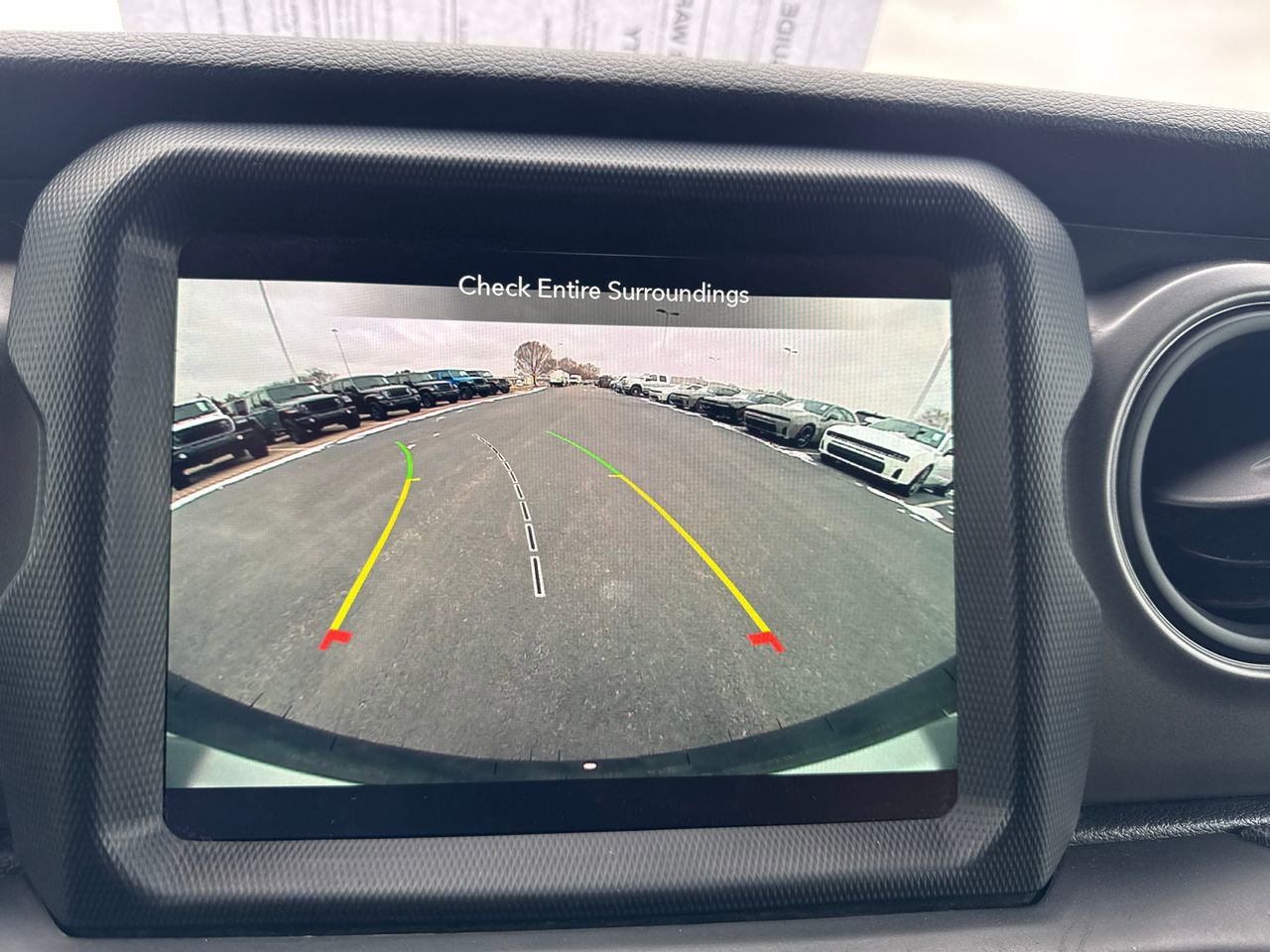 Used 2022 Jeep Wrangler Unlimited Sport image 20