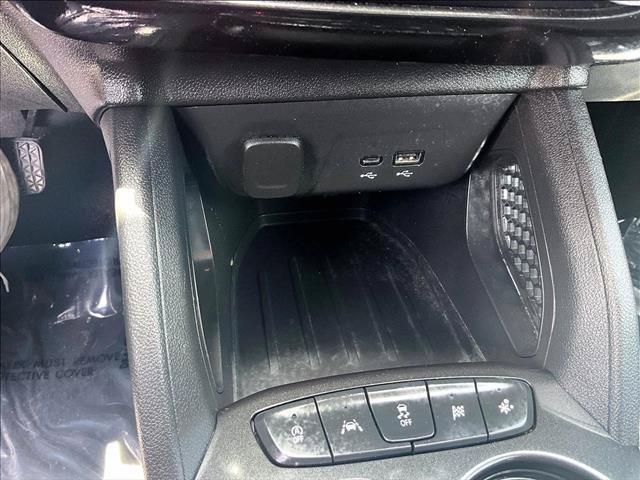 Used 2024 Chevrolet TrailBlazer LT FWD image 24