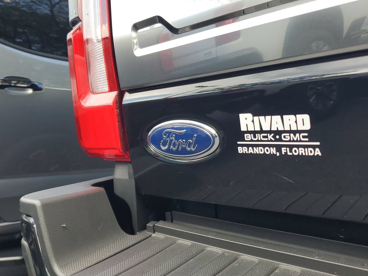 Used 2024 Ford F350 Platinum w/ FX4 Off-Road Package AWD/4WD image 6