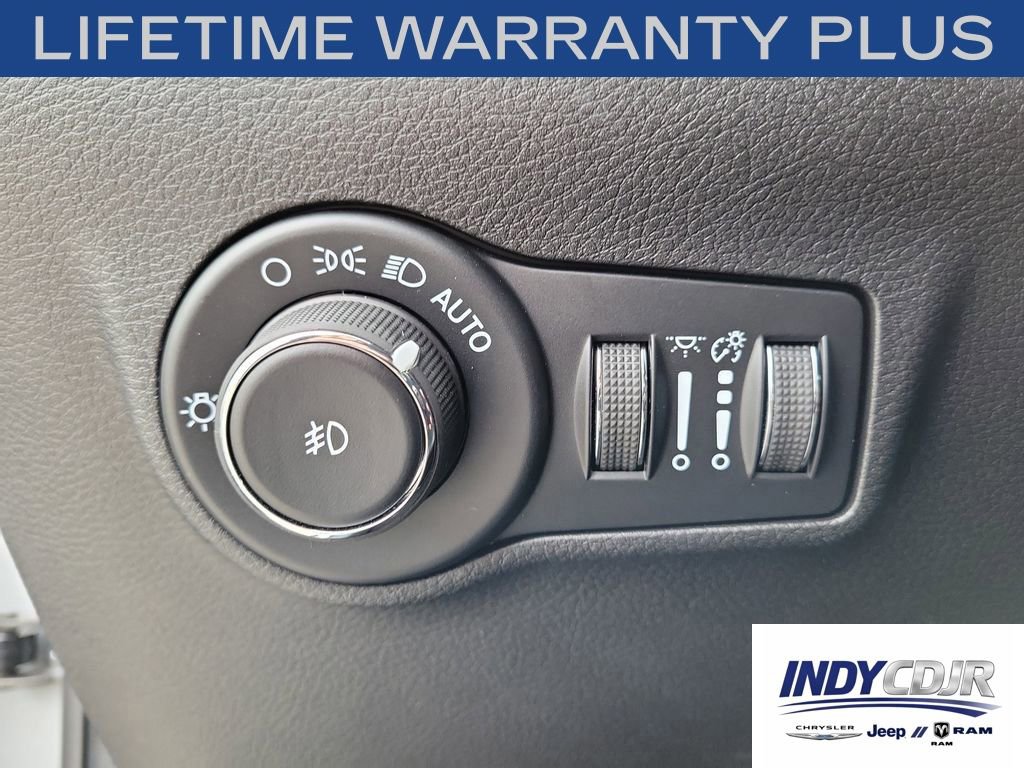 New 2026 Jeep Compass Latitude AWD/4WD image 22