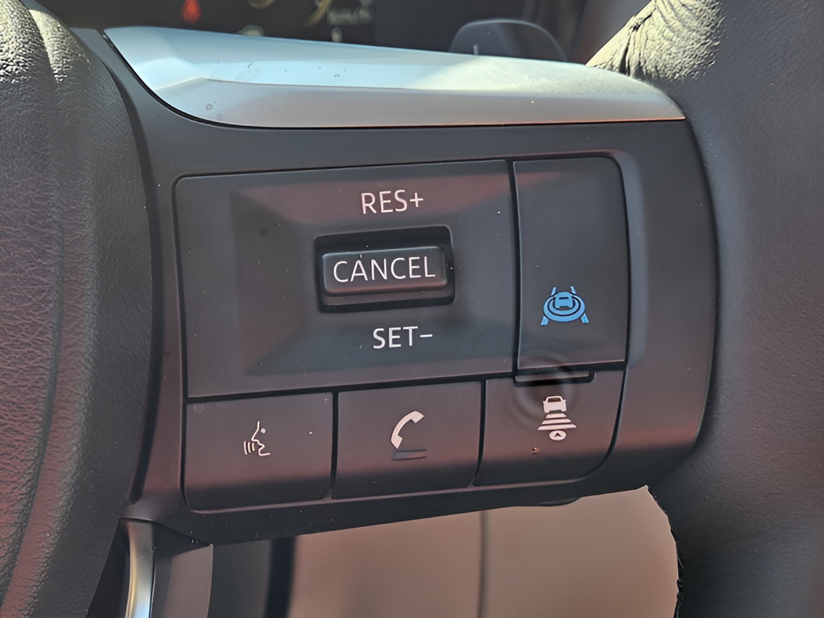Certified 2027 INFINITI QX60 Luxe w/ Cargo Package FWD image 25