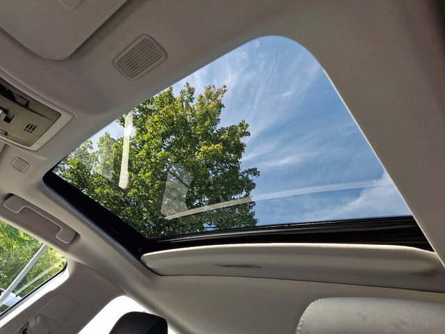 Used 2021 Lexus ES 350 w/ Premium Package image 14