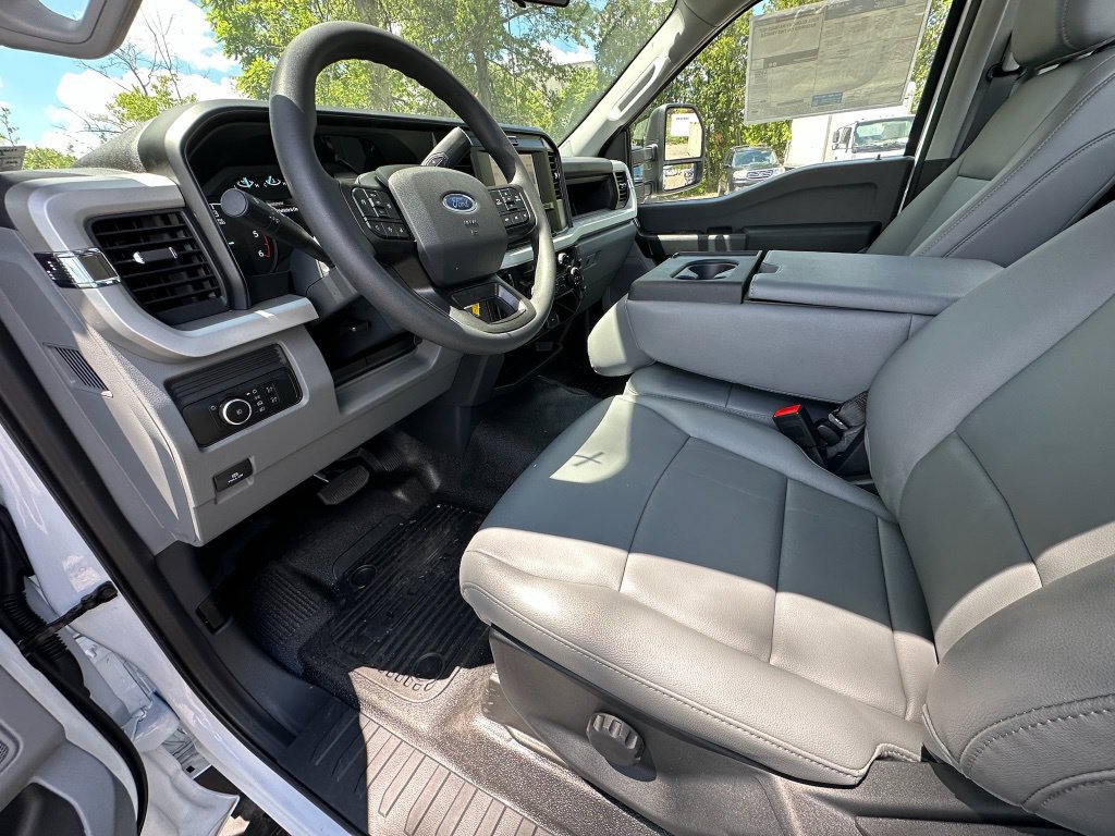 New 2026 Ford F450 XL w/ XL Chrome Package AWD/4WD image 14