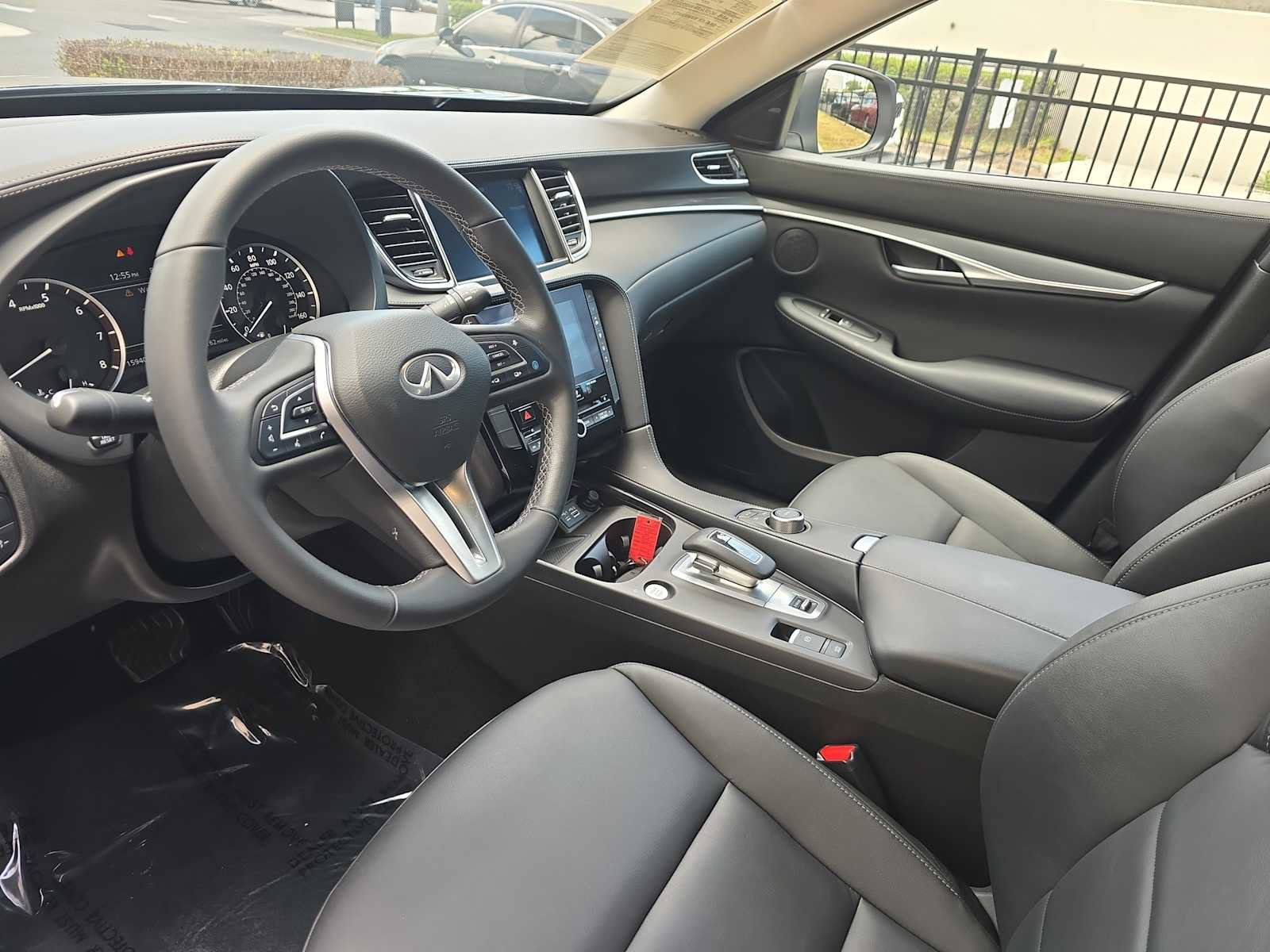 Certified 2025 INFINITI QX50 Pure AWD/4WD image 15