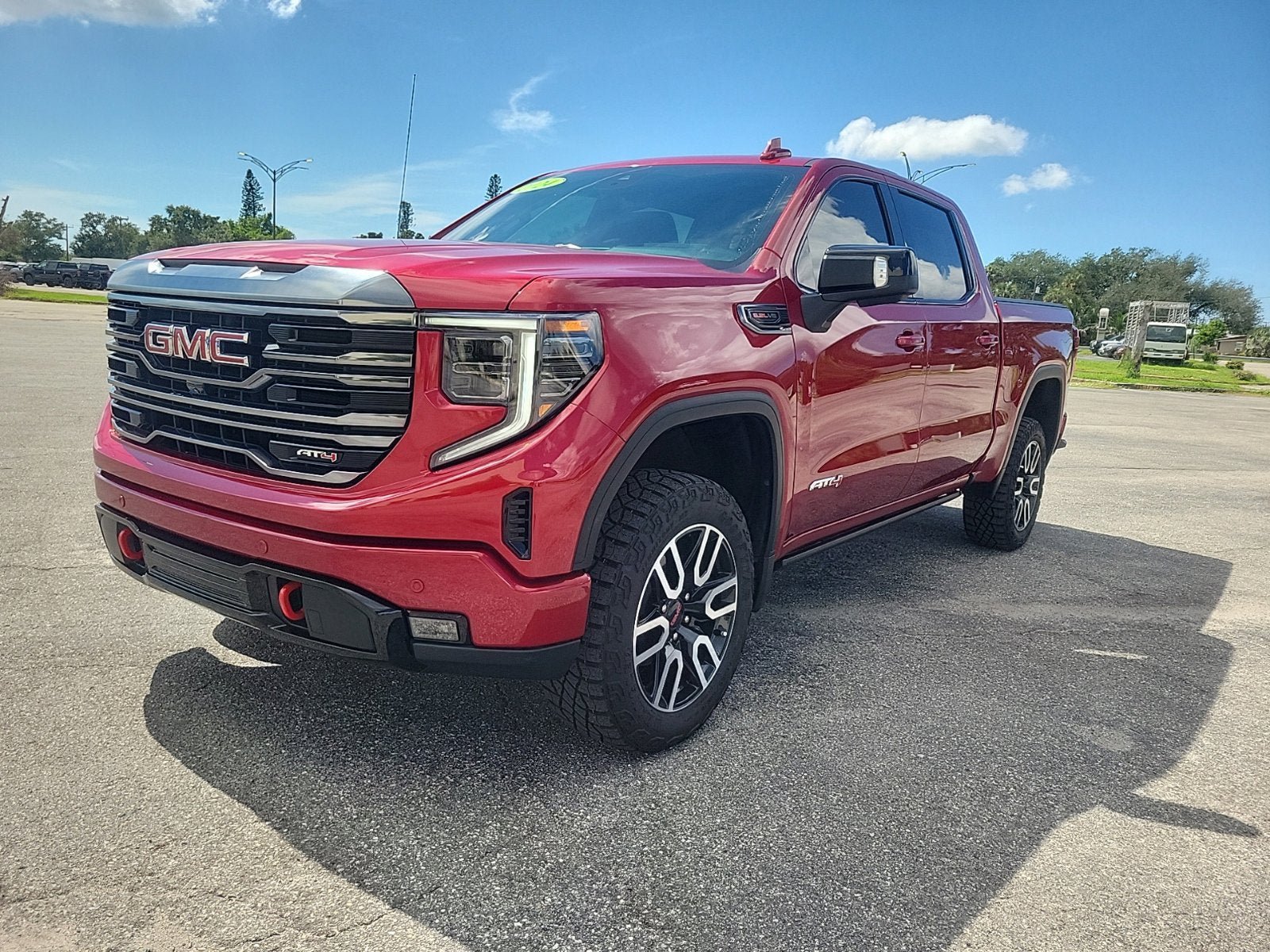 Used 2024 GMC Sierra 1500 AT4 w/ Technology Package AWD/4WD image 2