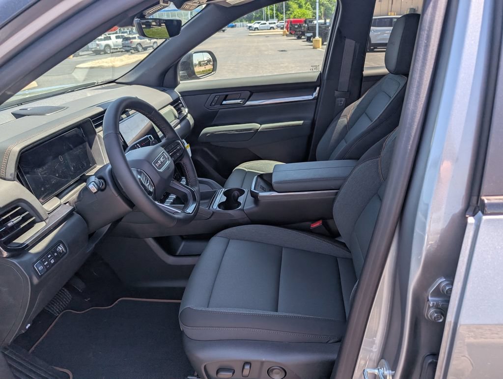 New 2026 GMC Terrain AT4 w/ Technology Package II AWD/4WD image 15