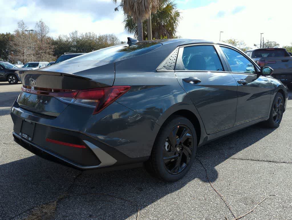 New 2026 Hyundai Elantra Sport FWD image 7