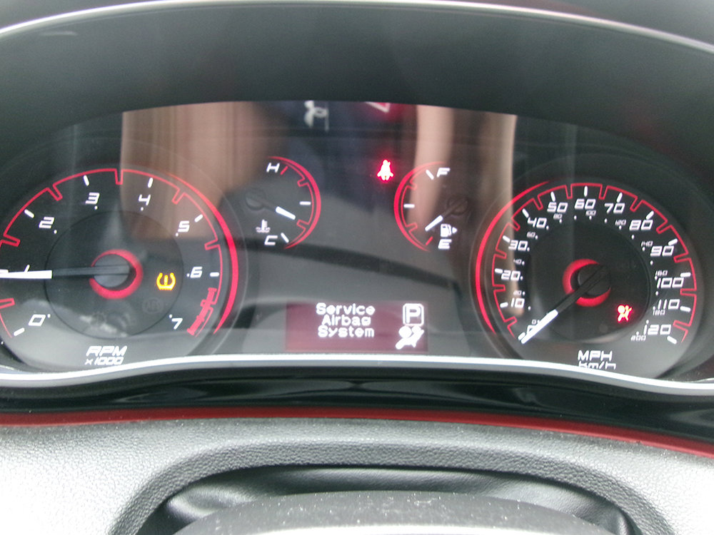 Used 2016 Dodge Dart SXT image 16