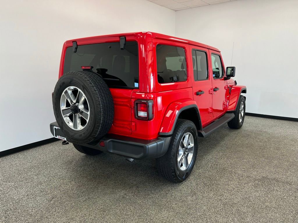 Used 2022 Jeep Wrangler Unlimited Sahara w/ Cold Weather Group image 19