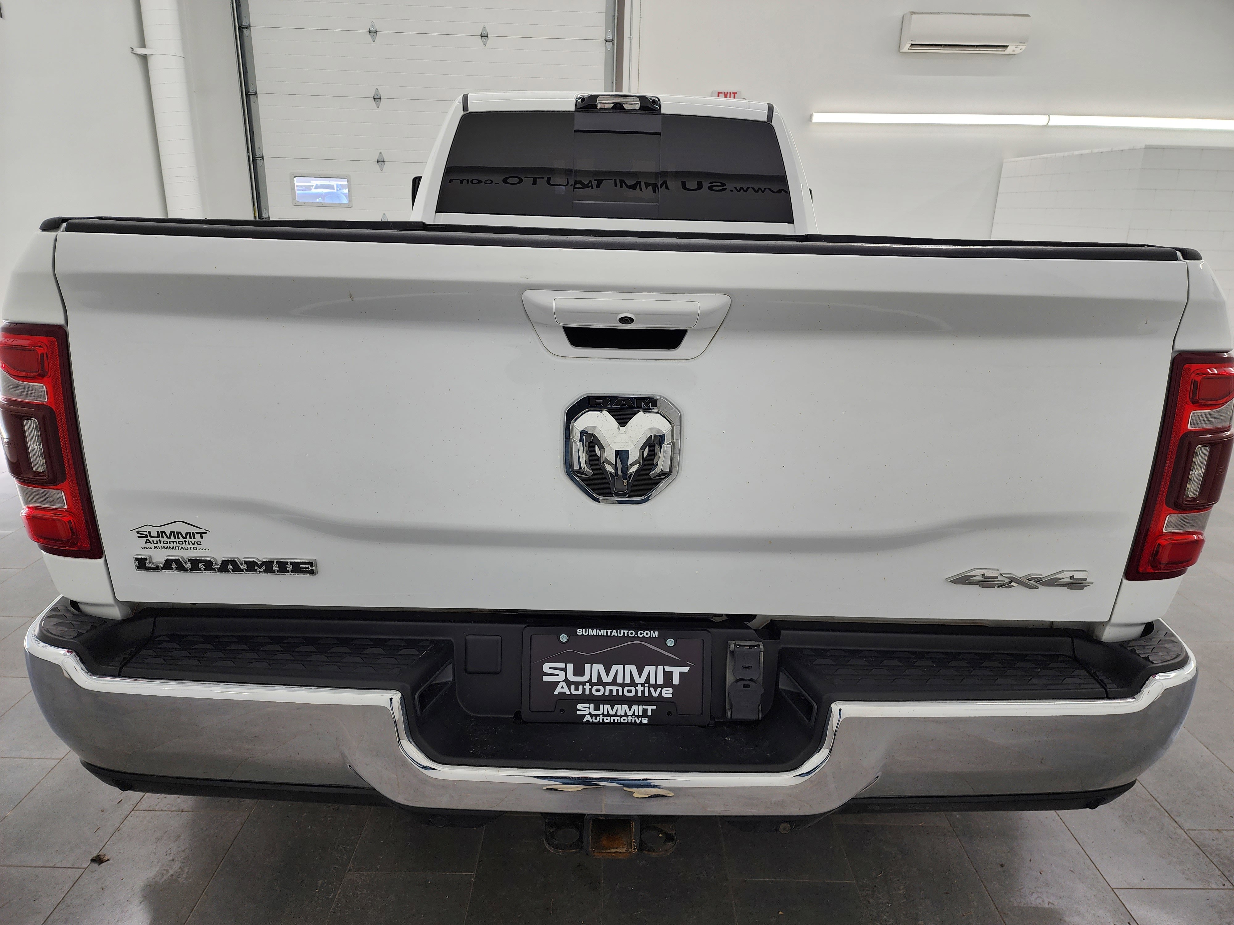 Used 2023 RAM 3500 Laramie AWD/4WD image 32