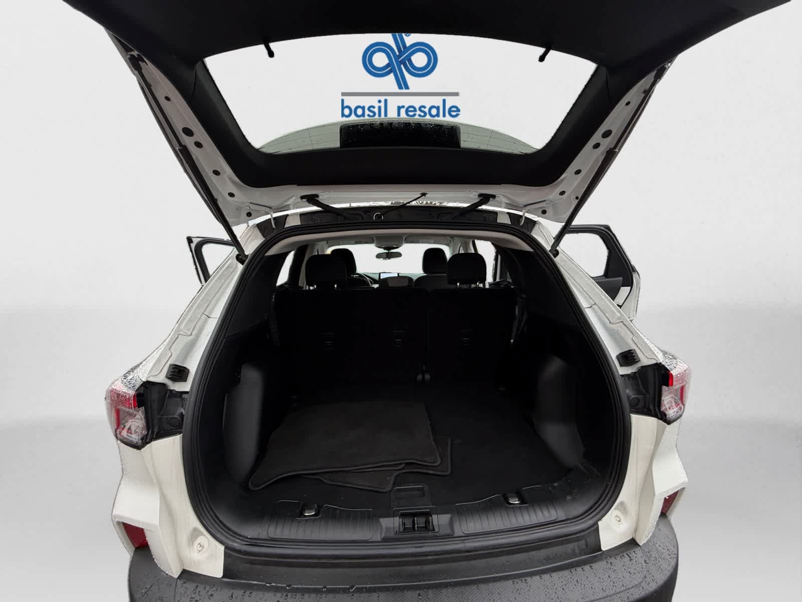 Used 2022 Ford Escape SE w/ Cold Weather Package AWD/4WD image 25