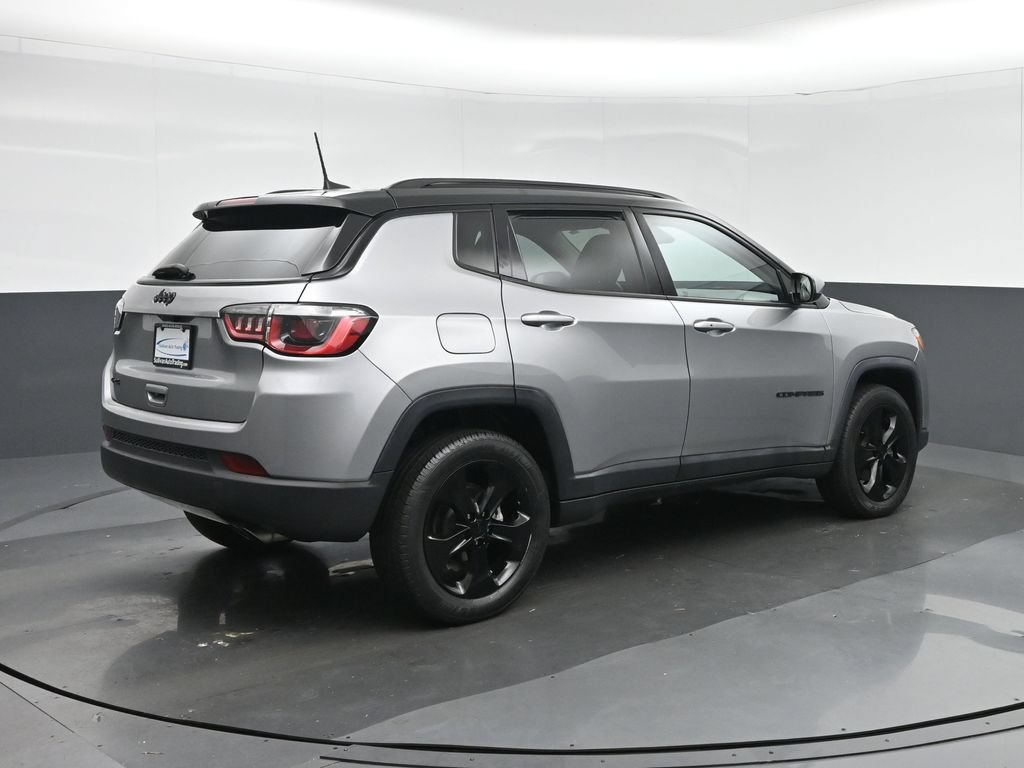 Used 2019 Jeep Compass Latitude AWD/4WD image 7
